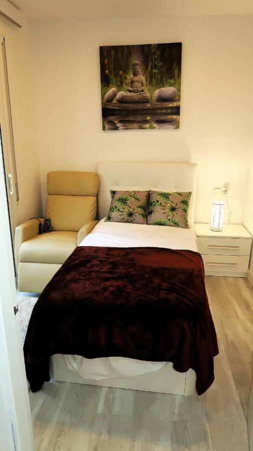Entire Apartment , 2 Bedrooms Newly Remodeled Center Sitges Barcelona Exterior photo